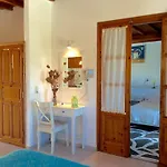 Manos * Platys Gialos (Mykonos)