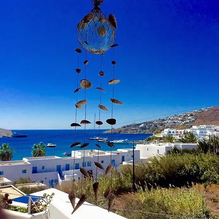 Manos Апартаменты