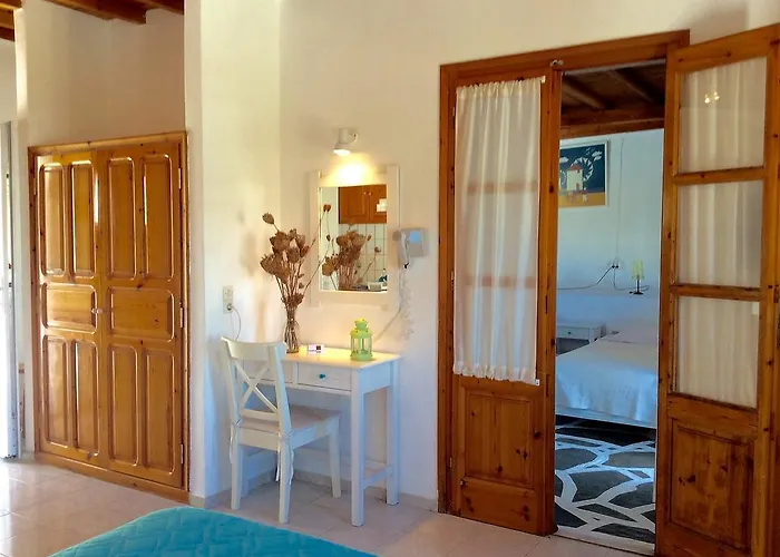 Manos * Platísz Jalósz